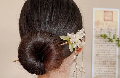 How To Use Hair Sticks? Here Is The Ultimate Guide.