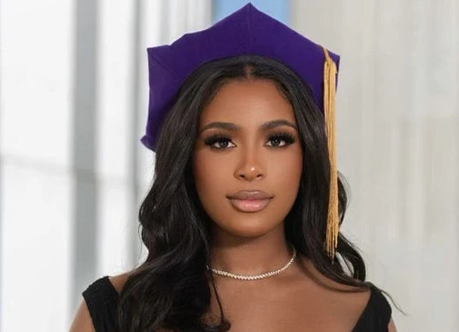 19 Hairstyles for Black Girls' Graduation